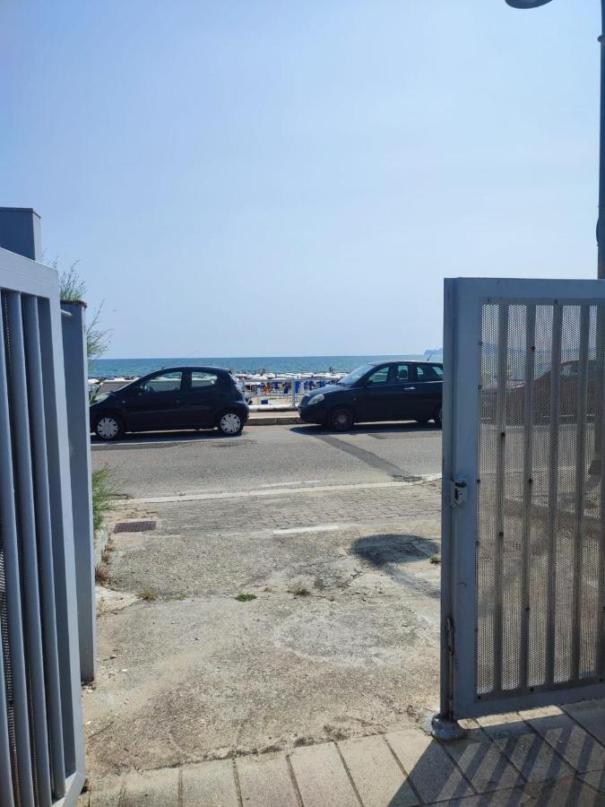 Appartement Bordoriva à Formia Extérieur photo